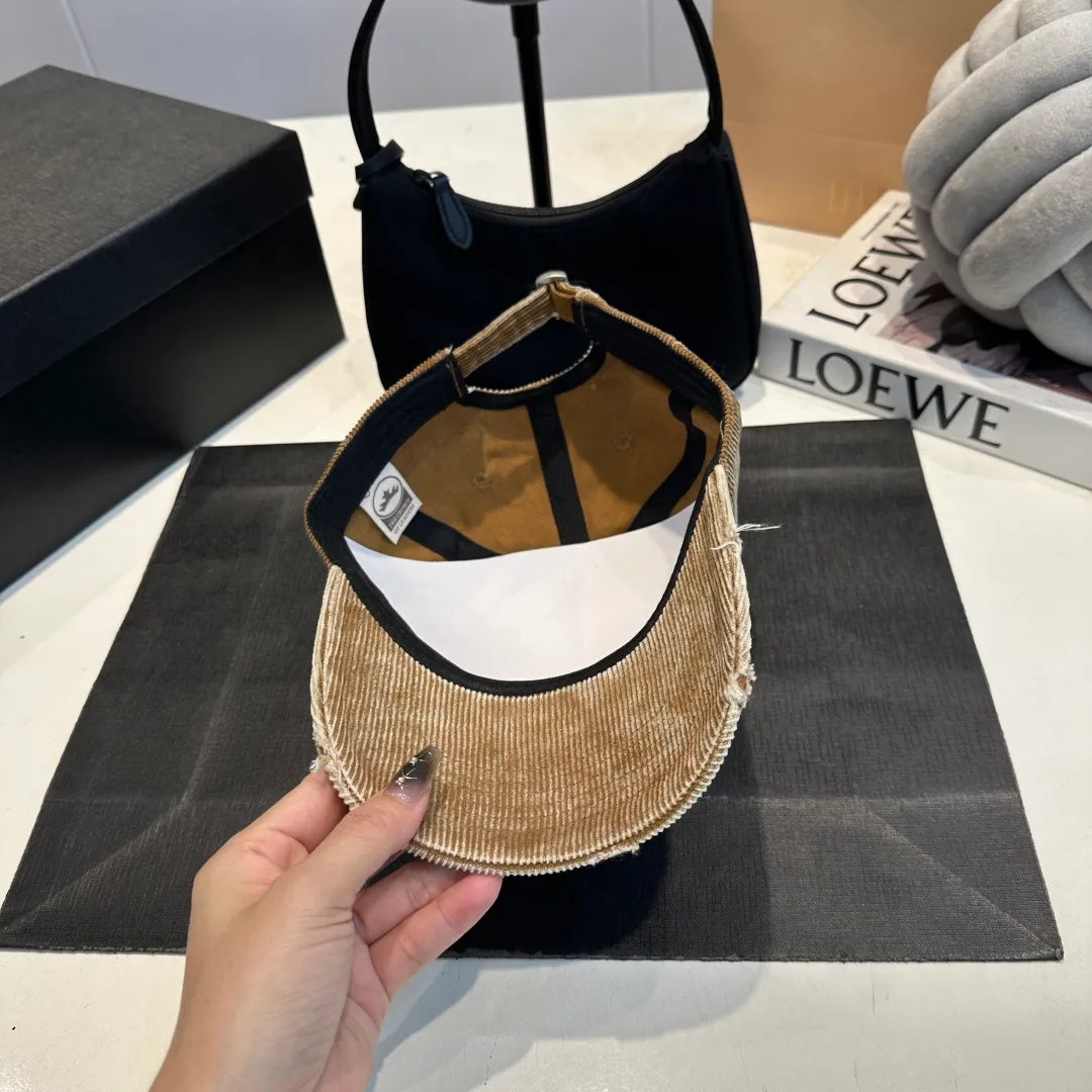 P50 Chrome Hearts 💓Early spring Korean style fashion retro distressed hole hat worn design versatile baseball cap peaked cap